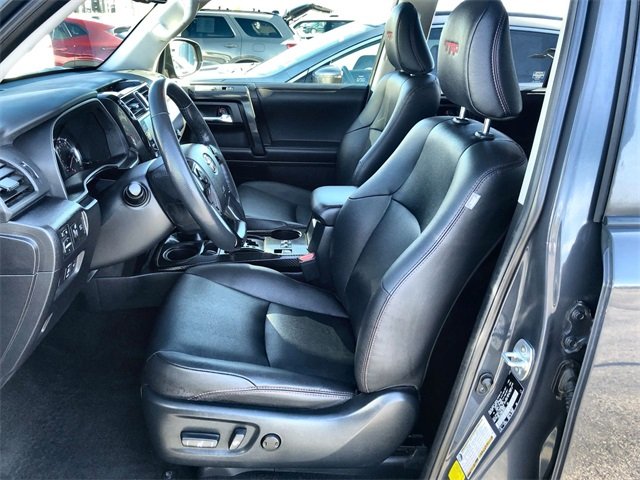 2024 Toyota 4Runner TRD Off-Road Premium photo 4