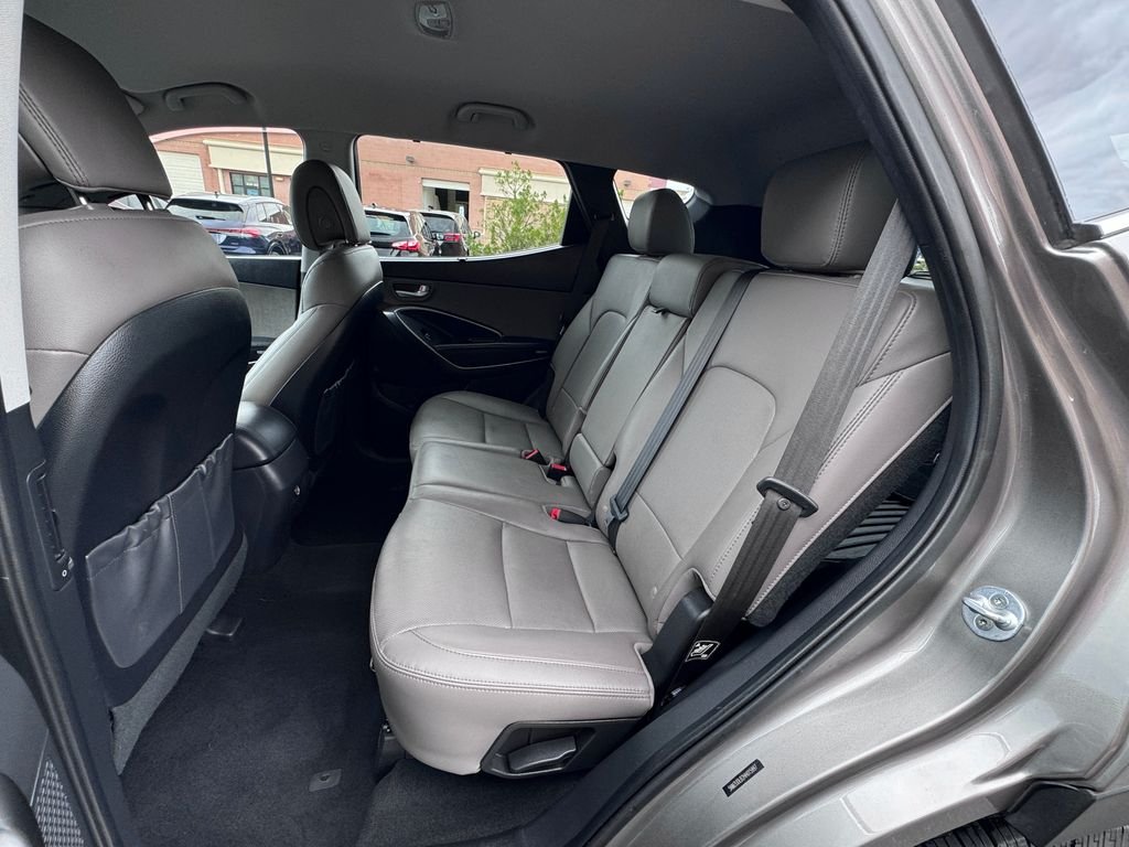 Used 2017 Gray Hyundai 2.4 Base image 30