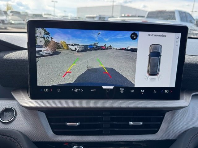 New 2027 Avalanche Gray Ford Active image 34