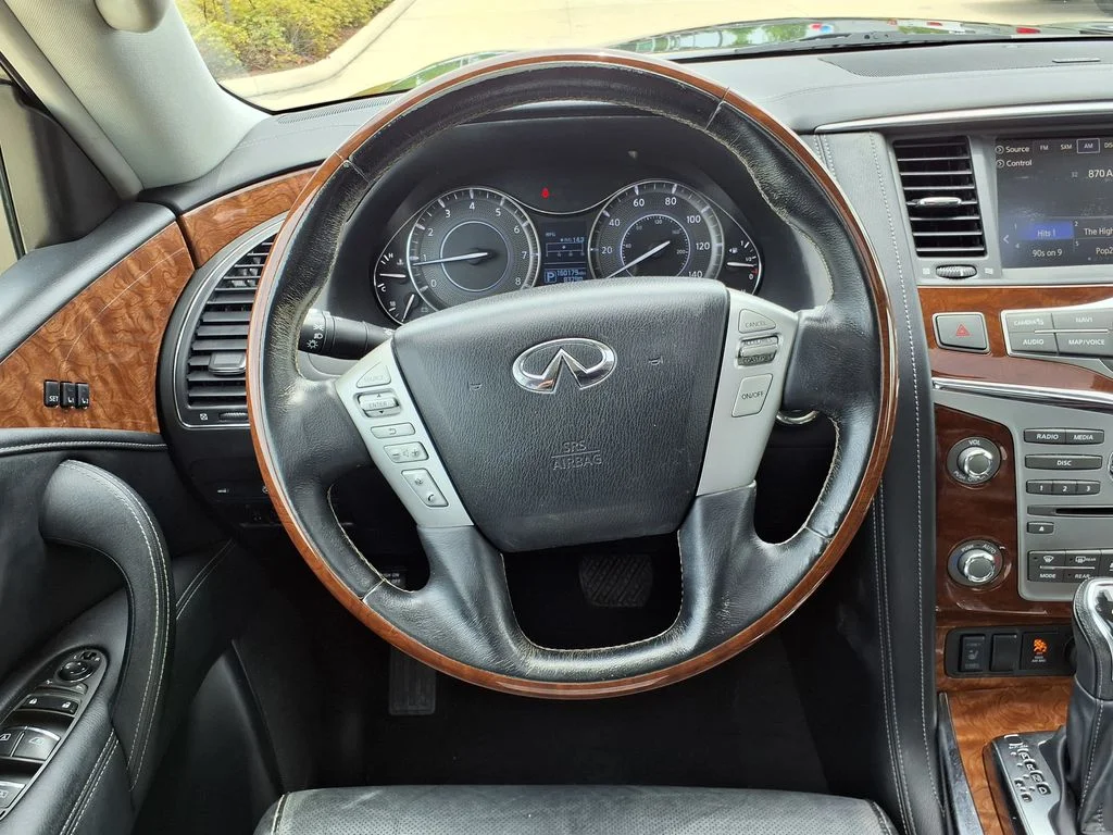 Used 2019 Black INFINITI LUXE image 26