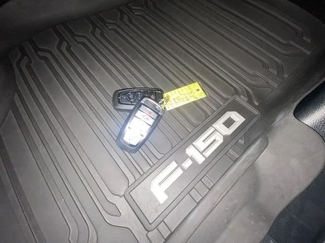 Used 2024 Red Ford XLT image 30