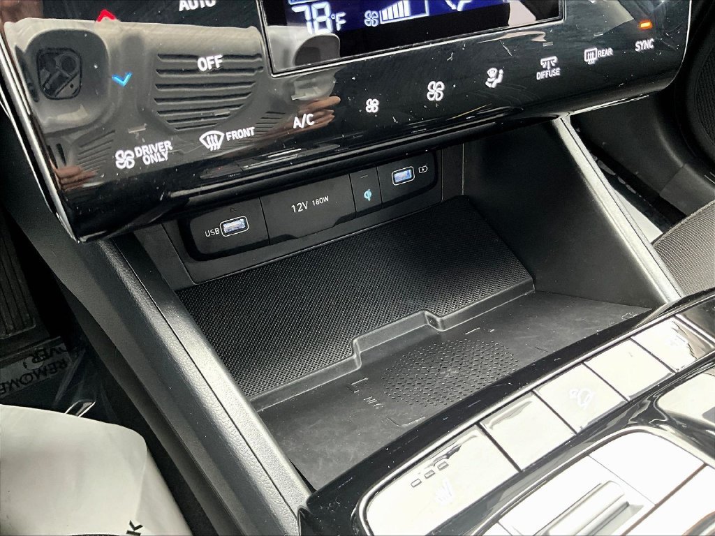 Certified Used 2024 Blue Hyundai Blue image 17