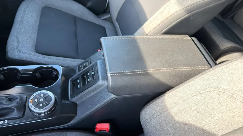Used 2025 White Ford Big Bend image 25
