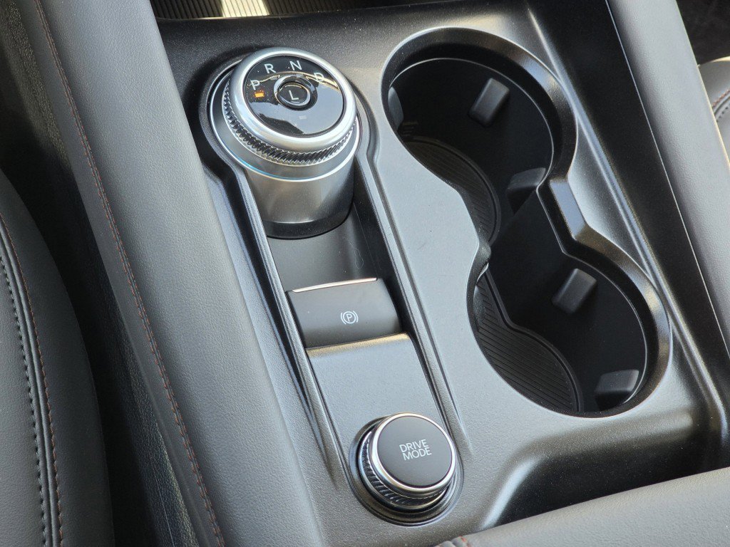New 2026 Agate Black Metallic Ford Active image 8
