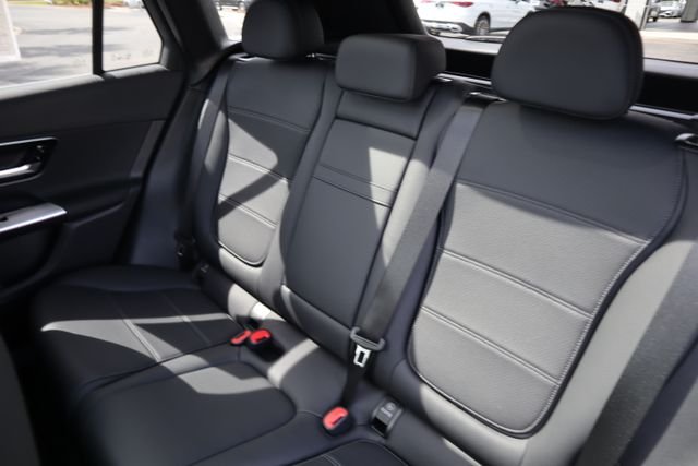 Certified Used 2026 Graphite Grey Metallic Mercedes-Benz GLC 300 image 19