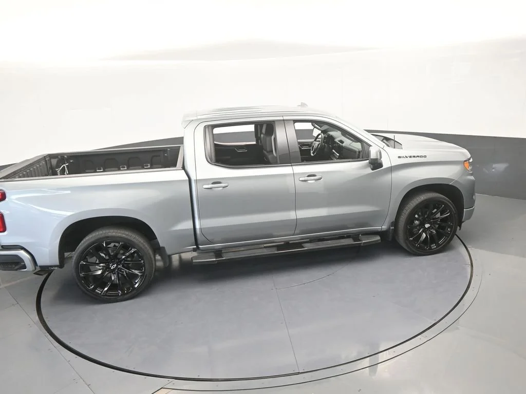2025 Chevrolet Silverado 1500 LTZ - Photo 69