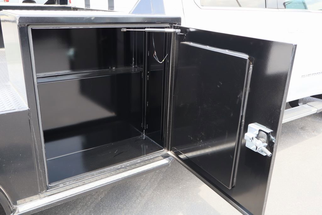 2026 GMC Sierra 3500 Chassis Cab SLE - Photo 7