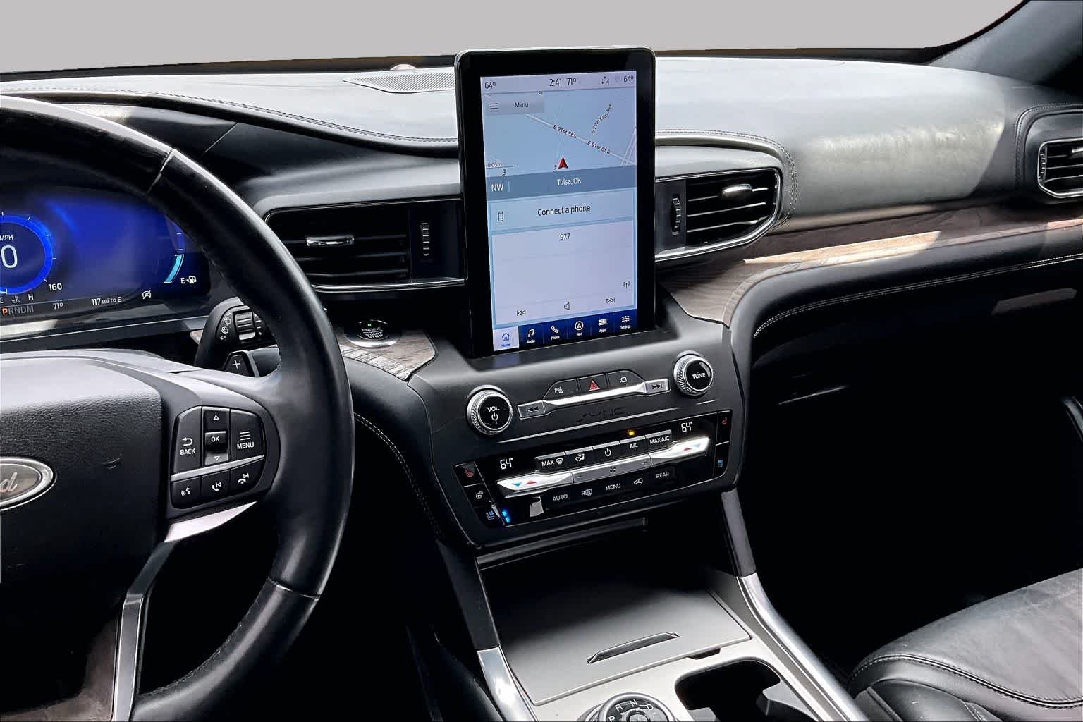 Used 2020 Magnetic Ford Platinum image 7
