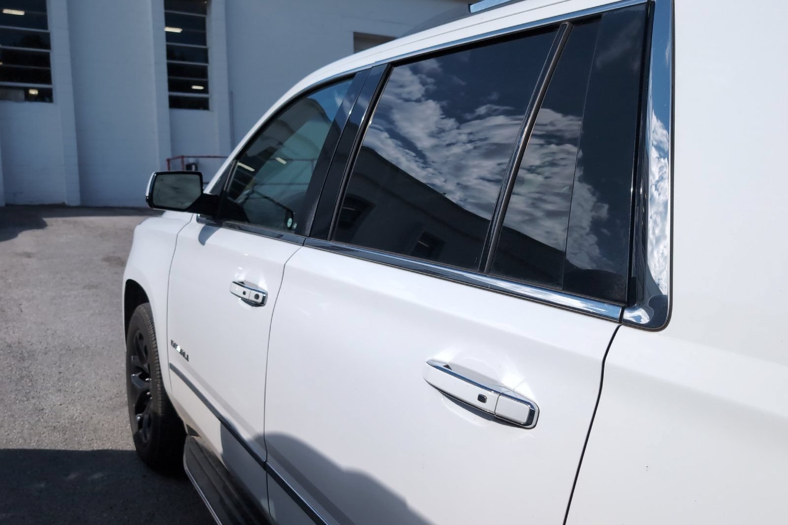 Used 2019 SUMMIT WHITE GMC Denali image 11
