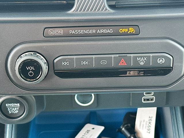 New 2026 Oxford White Ford XLT image 51