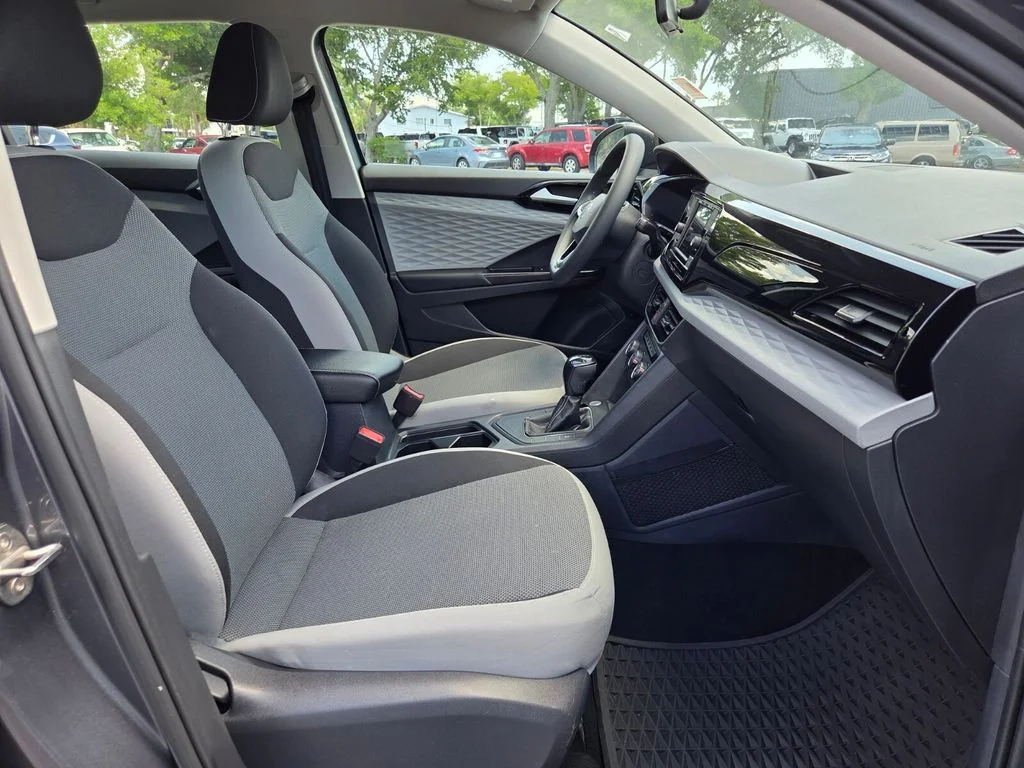 Used 2022 Gray Volkswagen 1.5T S image 17