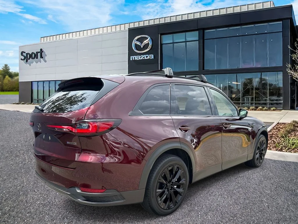 Used 2026 Red Mazda 3.3 Turbo Premium image 3