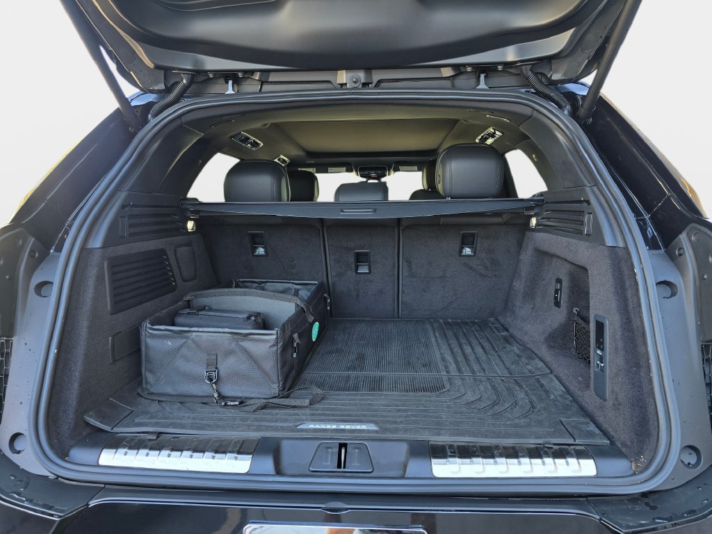 Certified Used 2025 Black Land Rover Dynamic SE image 12