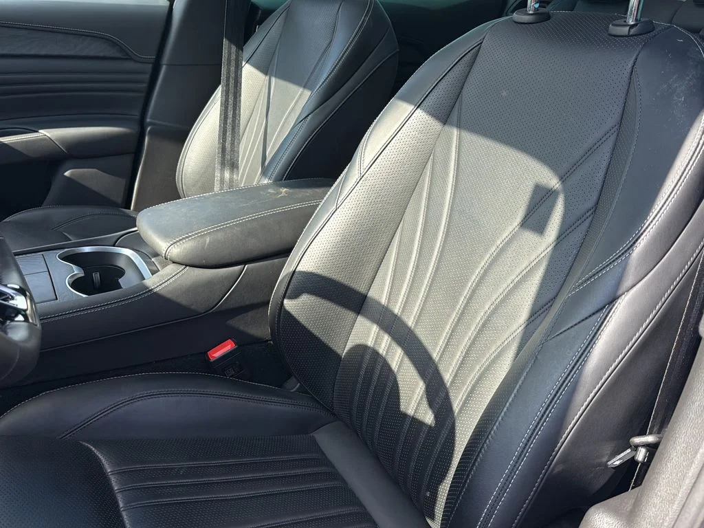 Used 2023  Maserati GT image 10