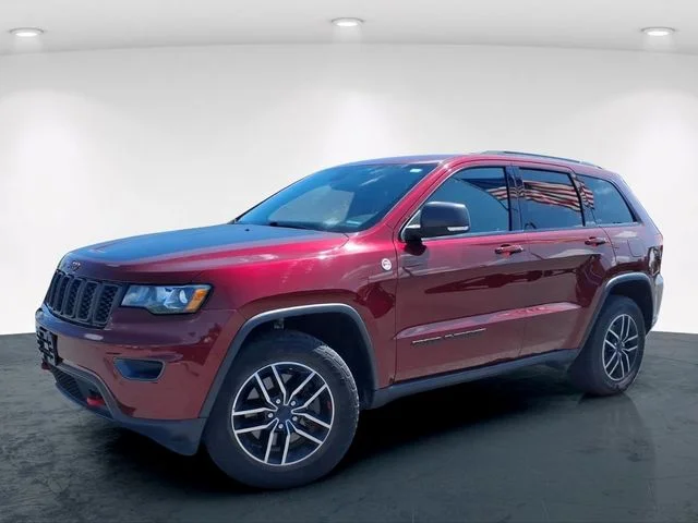Used 2019 Red Jeep Trailhawk image 2