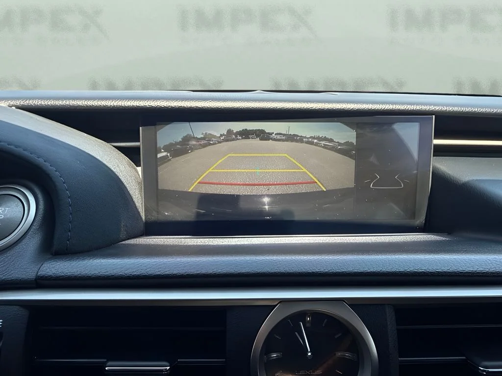 Used 2015 Black Lexus F image 17
