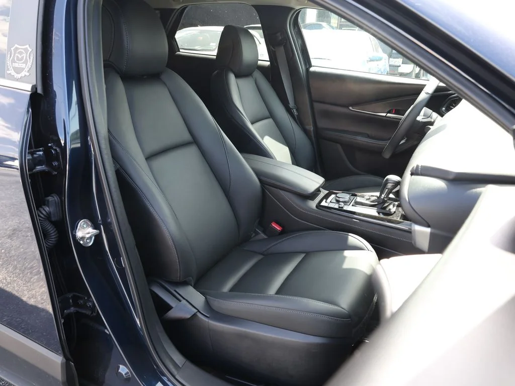 Certified Used 2025 Blue Mazda 2.5 S Select Sport image 19