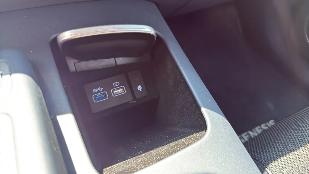 2025 GENESIS GV70 Sport - Photo 29
