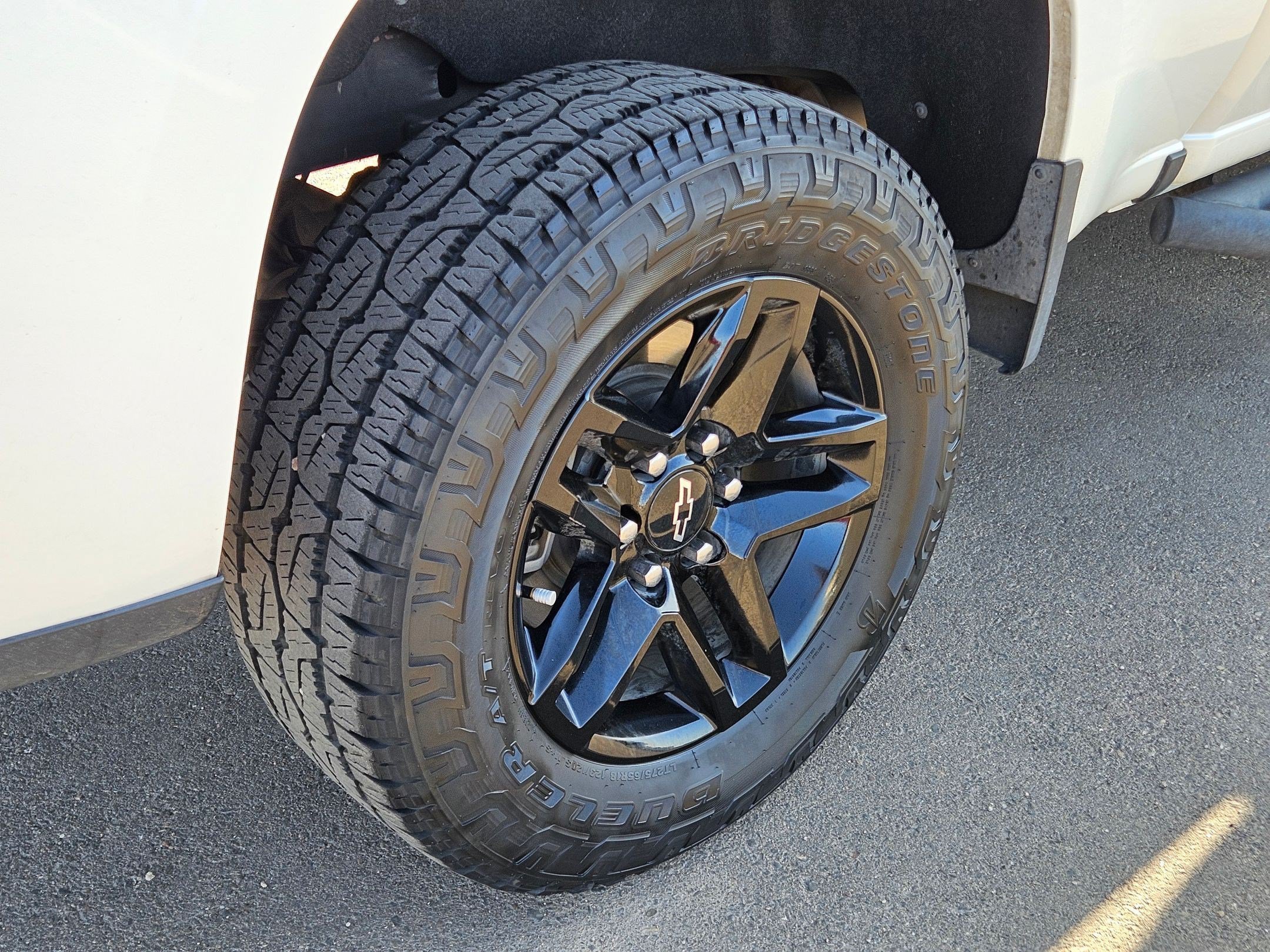 Certified Used 2021 IRIDESCENT PEARL TRICOAT Chevrolet LT Trail Boss image 13