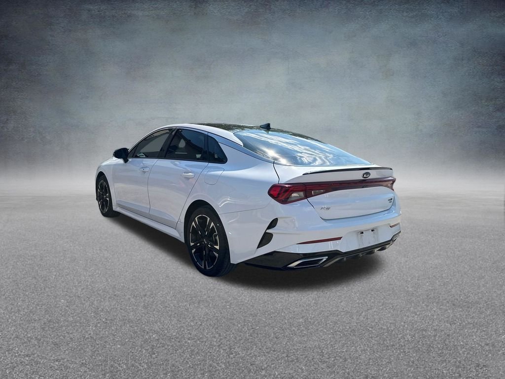 Used 2021 White Kia GT-Line image 3