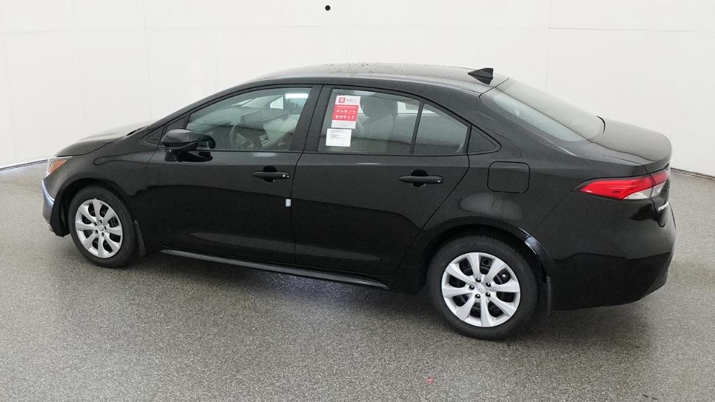 New 2026 Midnight Black Metallic Toyota LE image 17