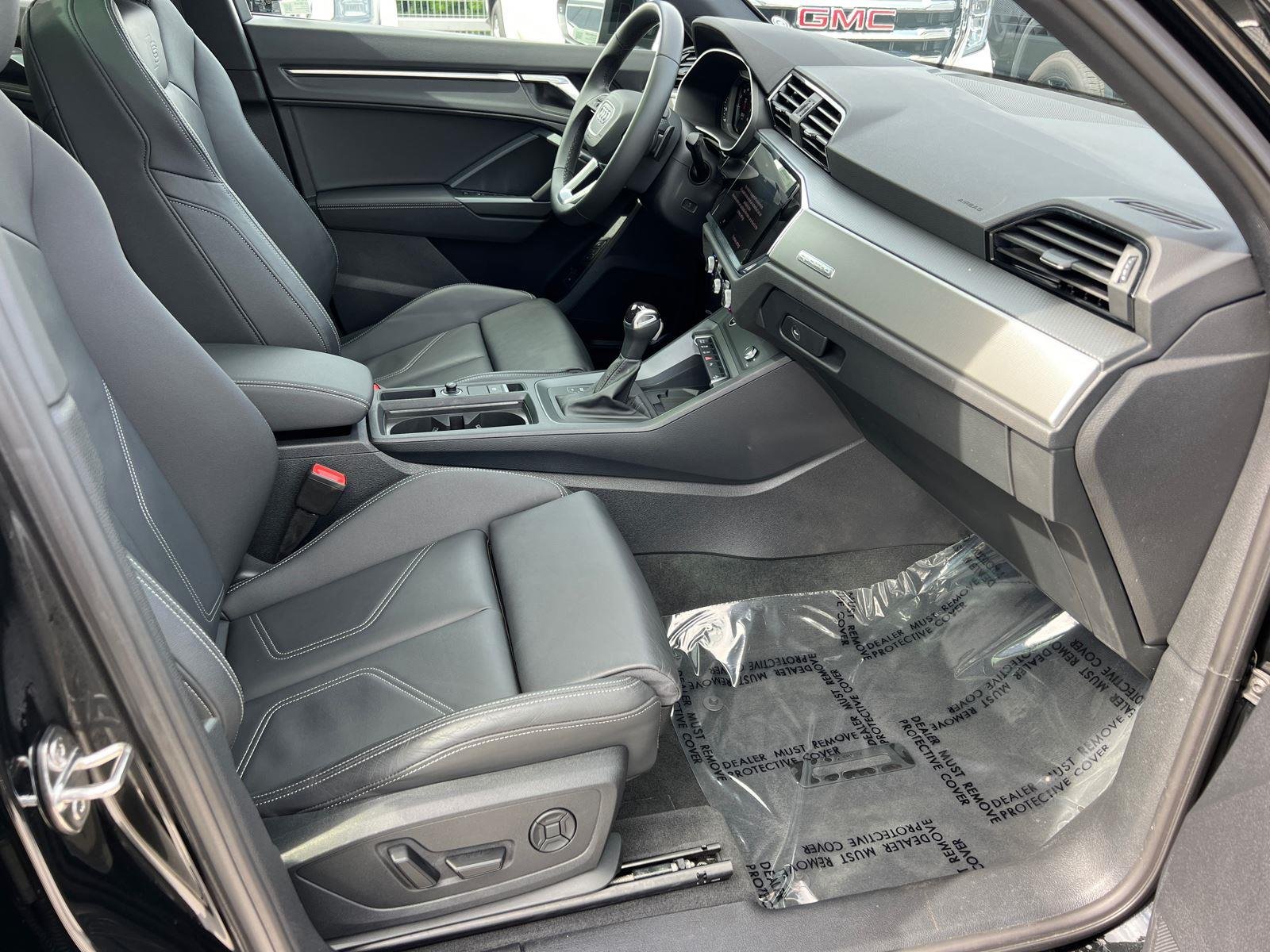 Used 2025 Mythos Black Metallic Audi S line Premium image 13
