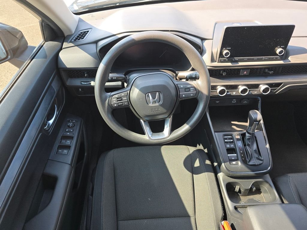 Used 2023  Honda LX image 16