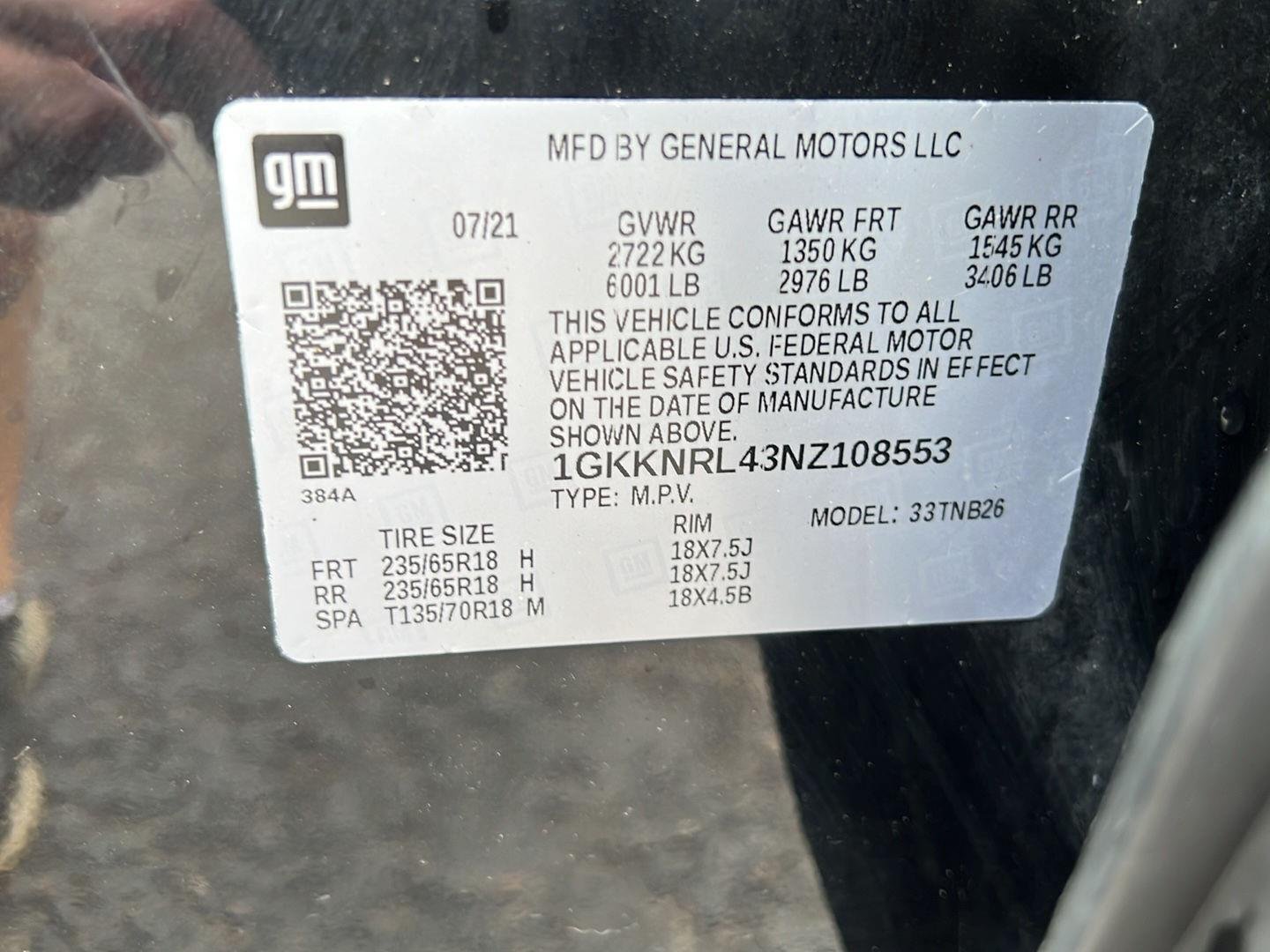 Used 2022 Ebony Twilight Metallic GMC SLE image 10