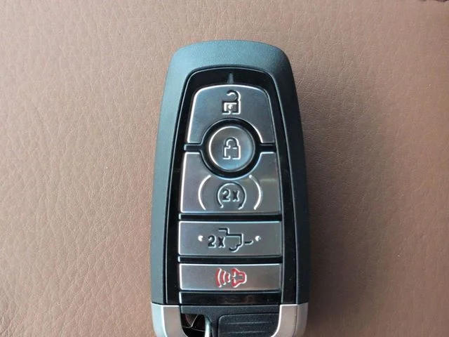 New 2026 White Ford King Ranch image 30