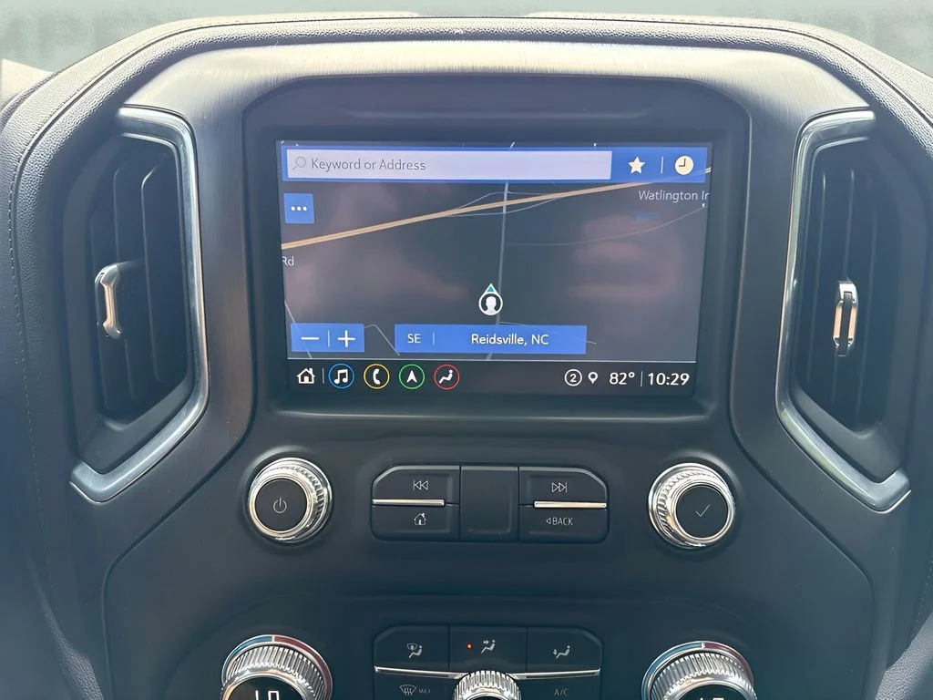 Used 2021 Red GMC AT4 image 22