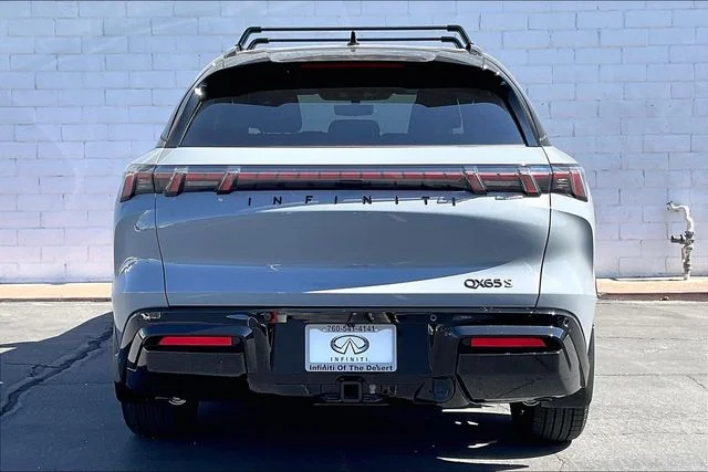 New 2027 Gray INFINITI SPORT image 3