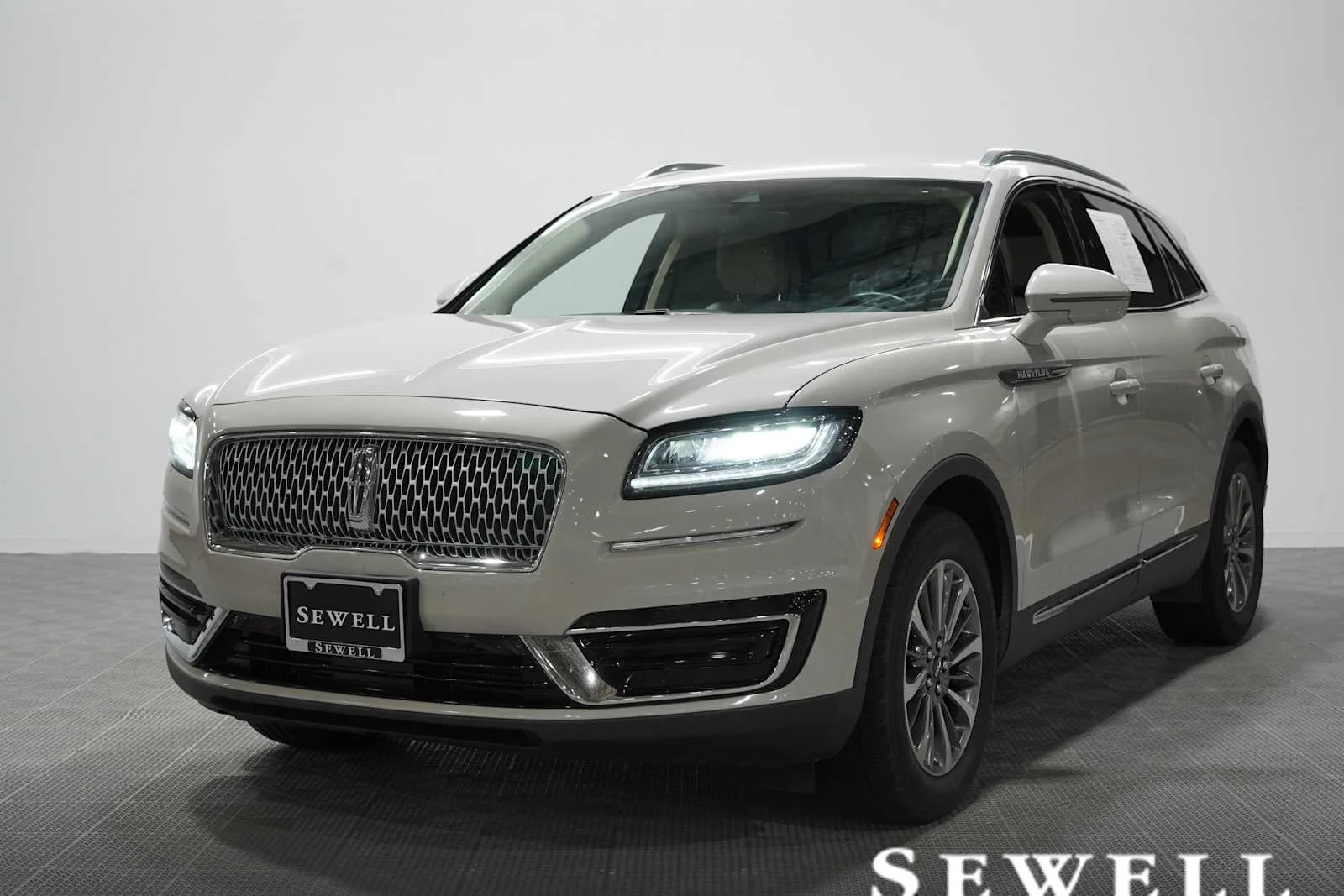 2020 Lincoln Nautilus FWD's photo