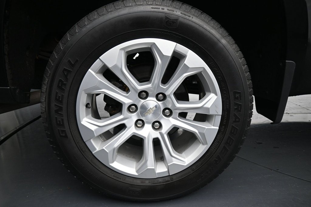Used 2022 Black Chevrolet LTZ image 10