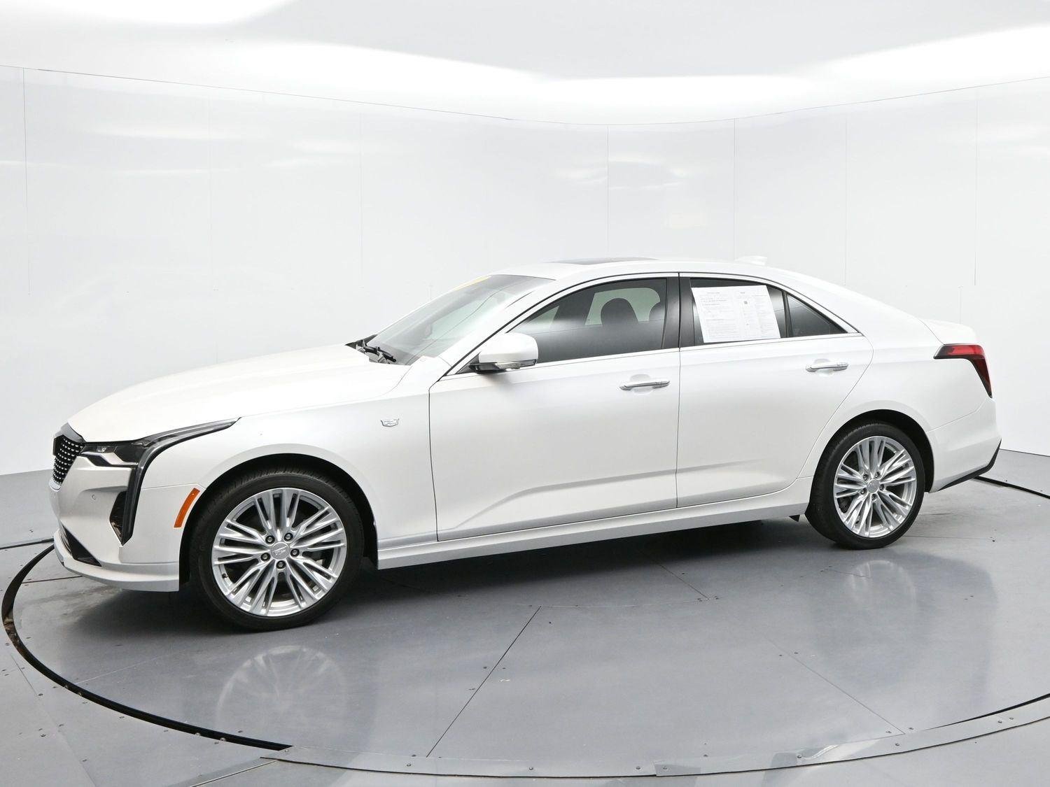Used 2022 Crystal White Tricoat Cadillac Premium Luxury image 4