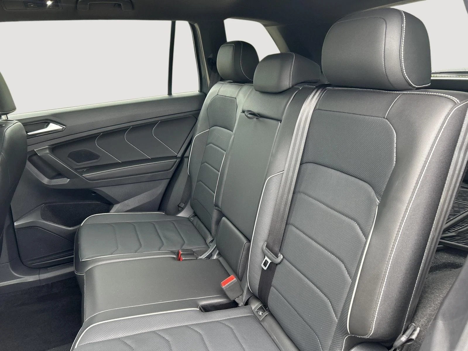 Certified Used 2024 gray Volkswagen SEL R-Line image 8