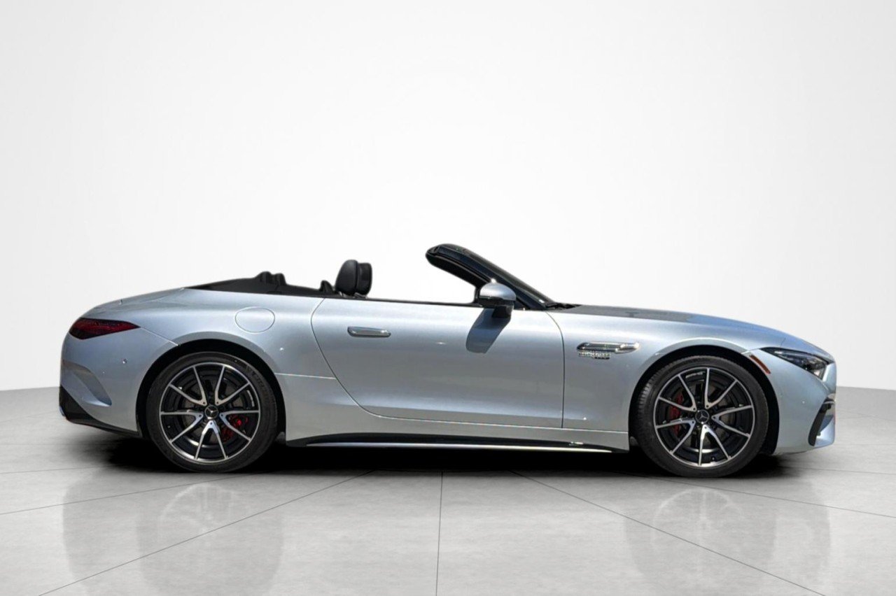 Certified Used 2022 Cirrus Silver Metallic Mercedes-Benz AMG® SL 55 image 6