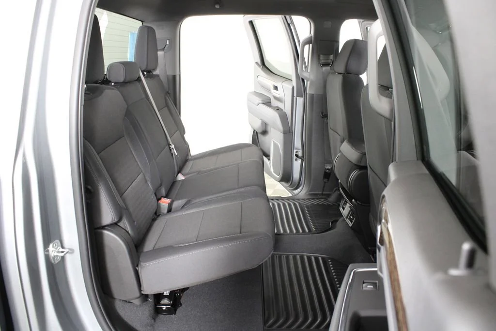 2026 GMC Sierra 1500 SLE - Photo 12