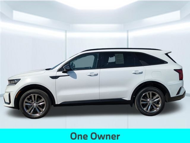Used 2023 White Kia SX image 2