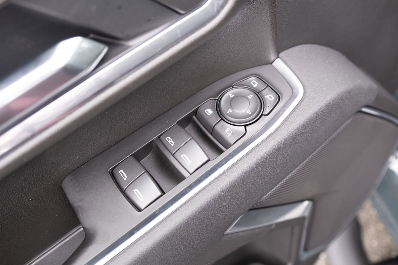 2026 Chevrolet Silverado 3500HD LT - Photo 14