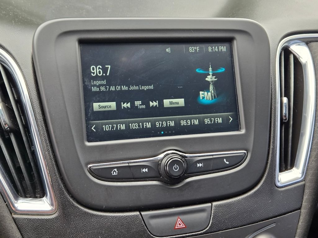 Used 2018 Silver Chevrolet LT image 24