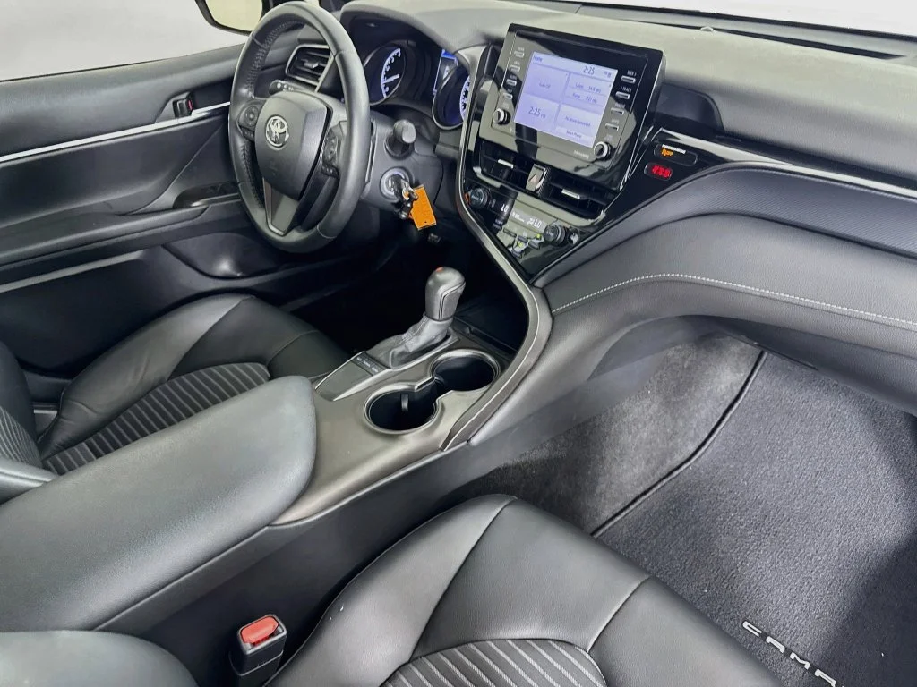 Used 2023 White Toyota SE image 32