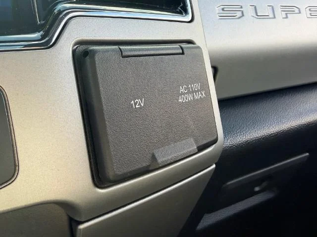 Used 2022 Agate Black Metallic Ford Lariat image 63
