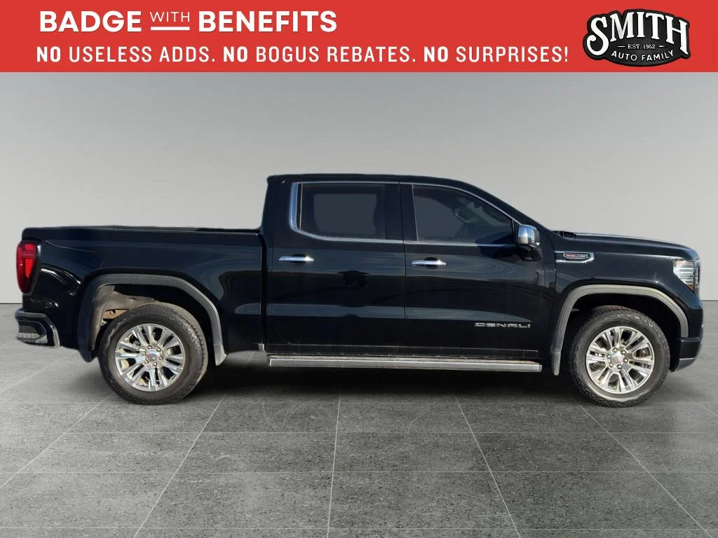 Used 2025 Onyx Black GMC Denali image 4