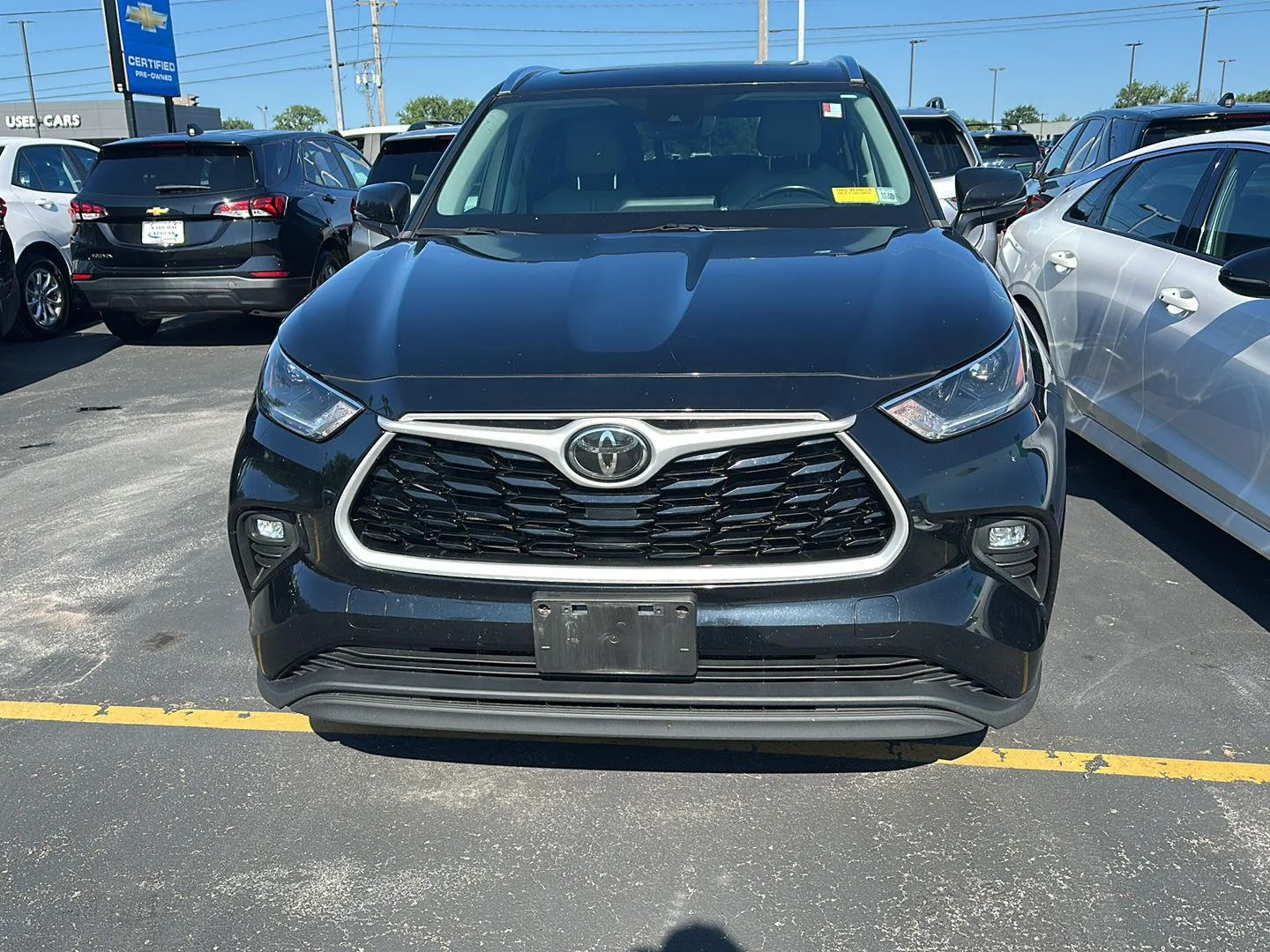 Used 2021  Toyota XLE image 6