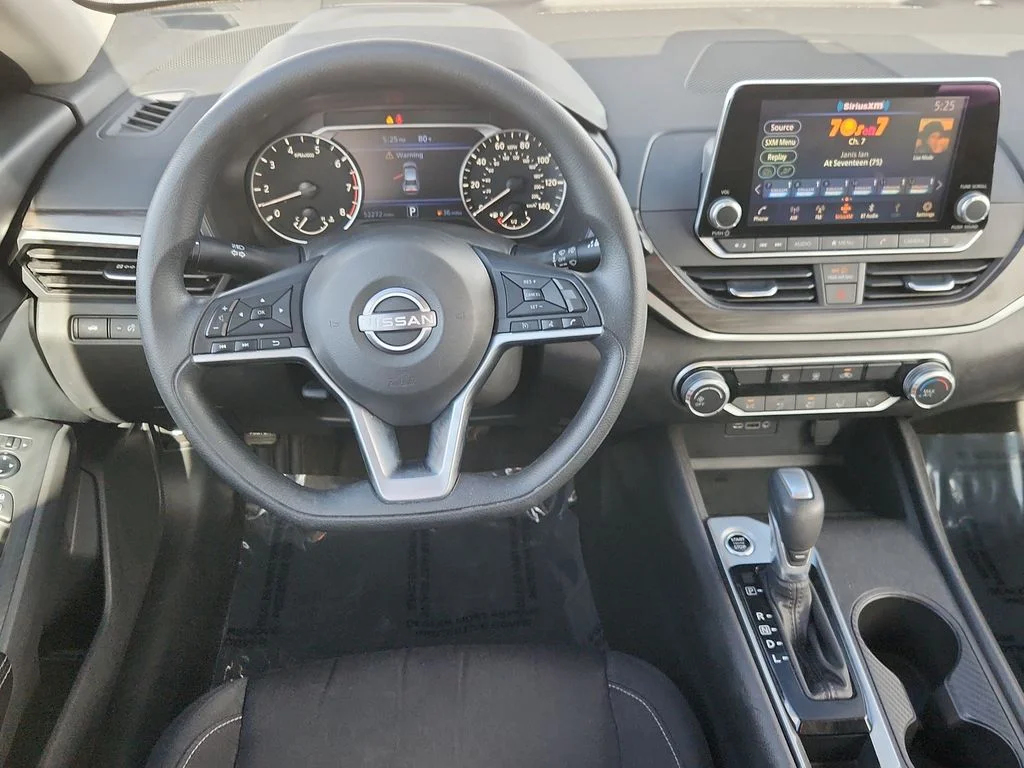 Used 2025 Gray Nissan 2.5 SV image 10