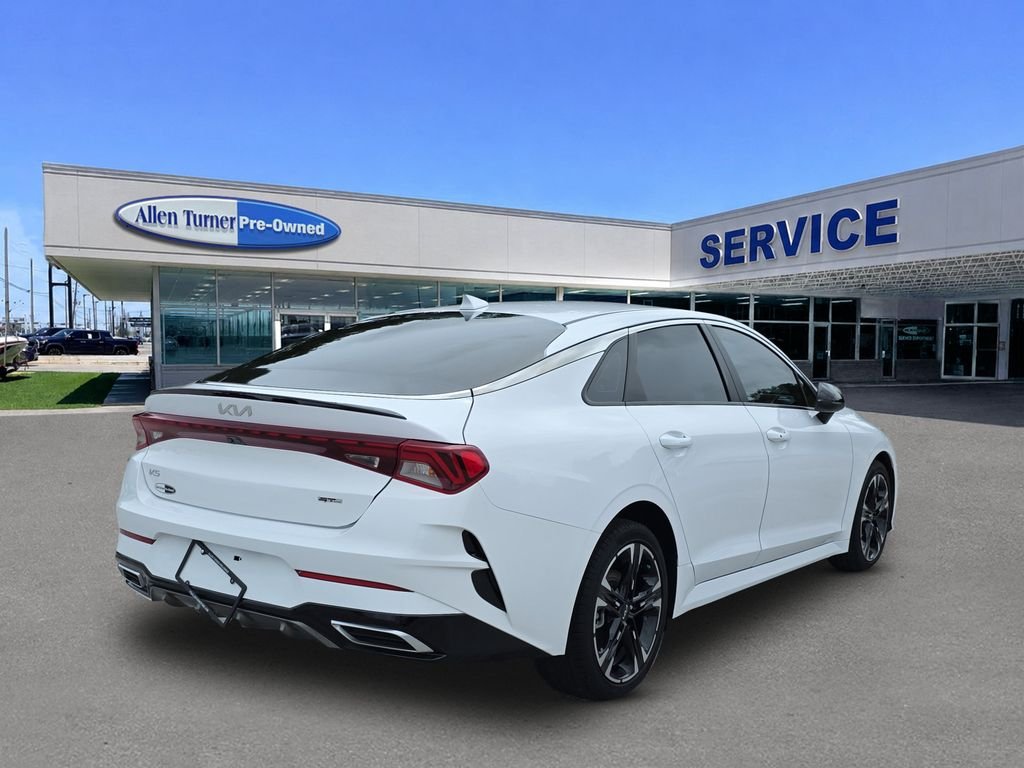 Used 2023 Glacial White Pearl Kia GT-Line image 8