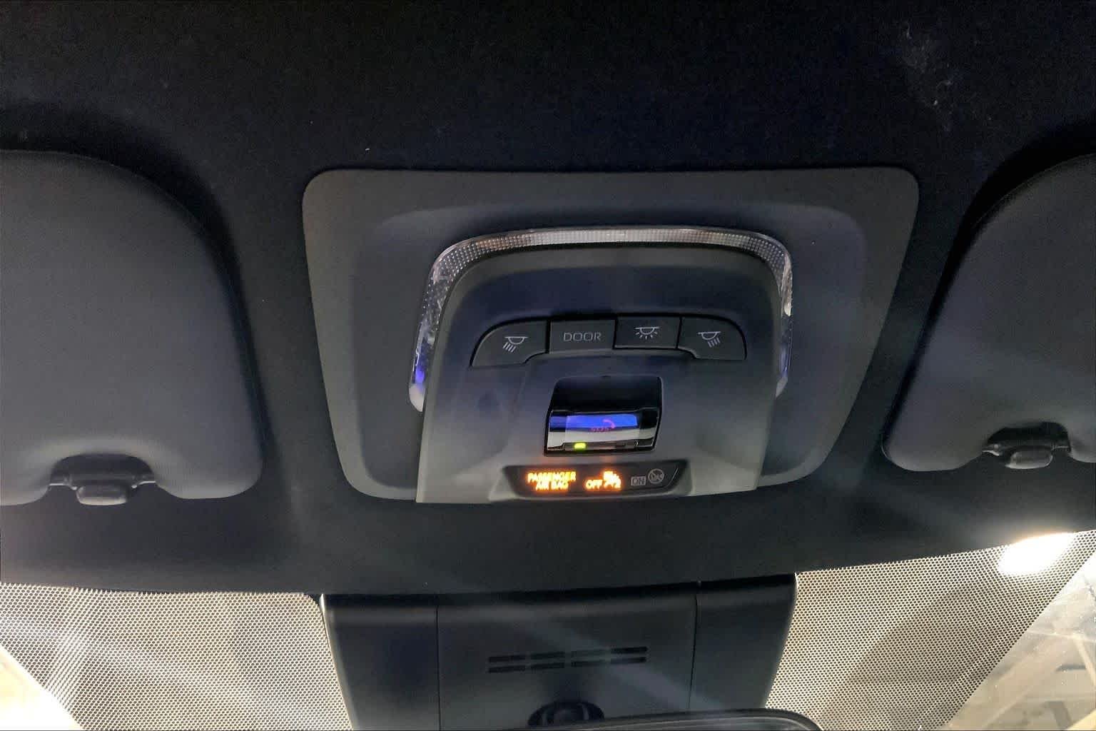 Used 2024 Wind Chill Pearl Toyota Hybrid S image 34
