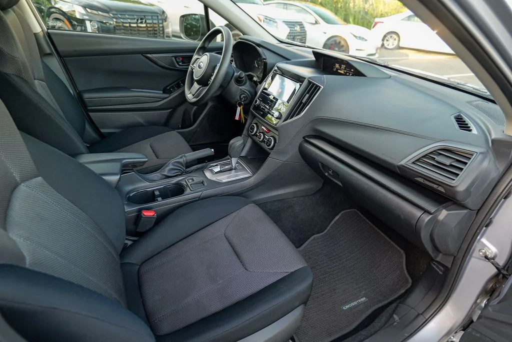 Used 2023 Ice Silver Metallic Subaru Base image 34