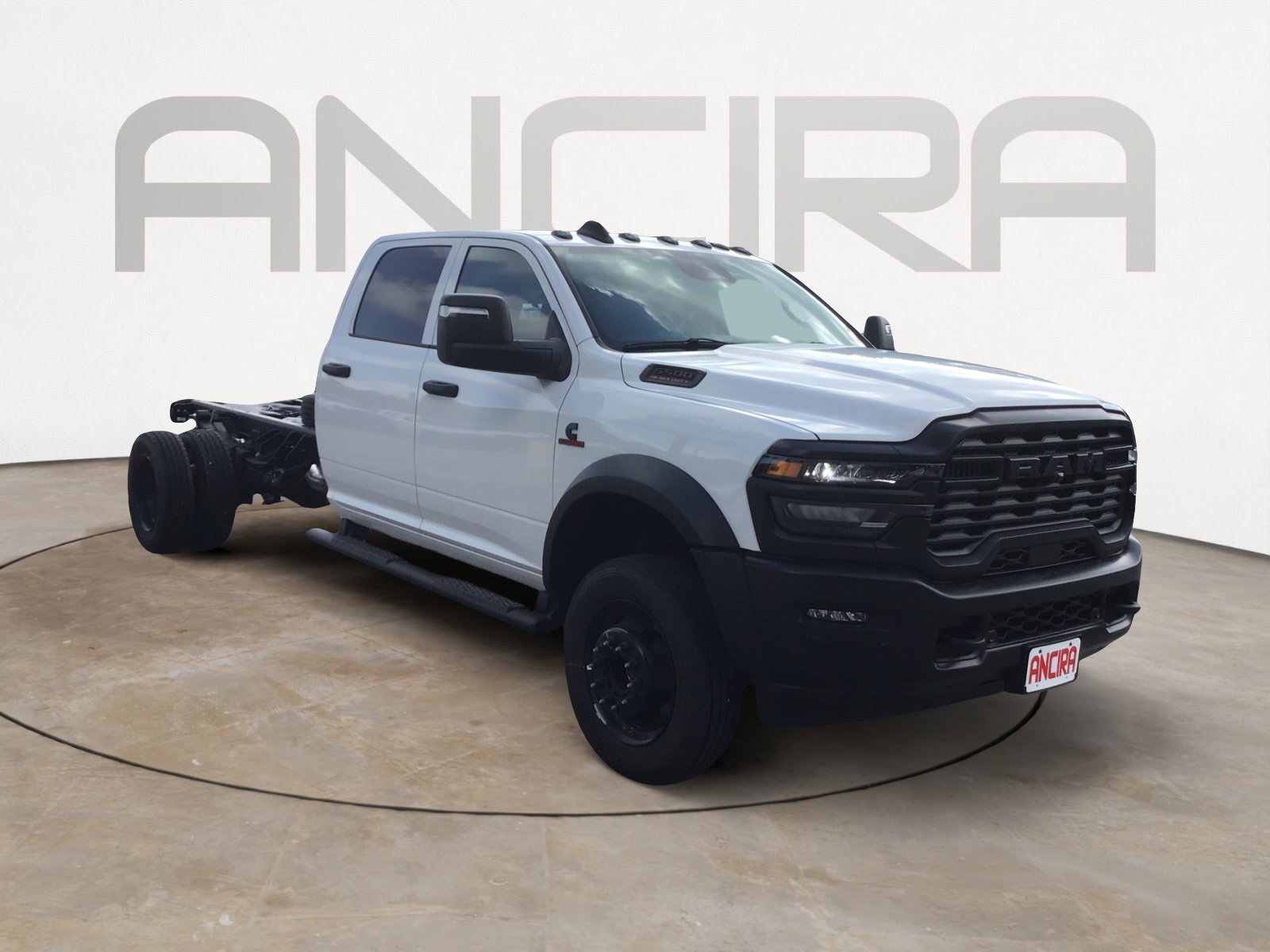 New 2026 Bright White Clearcoat RAM Tradesman image 4