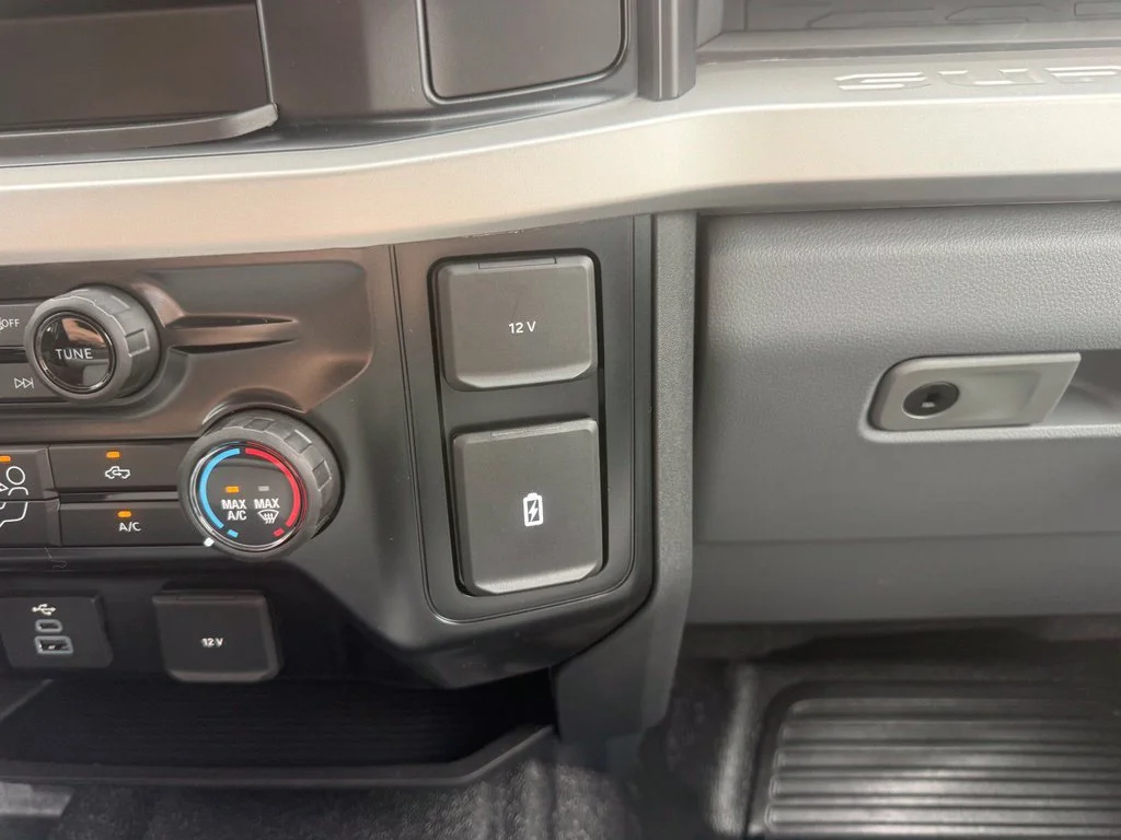 New 2026 Oxford White Ford F-250® XL image 26